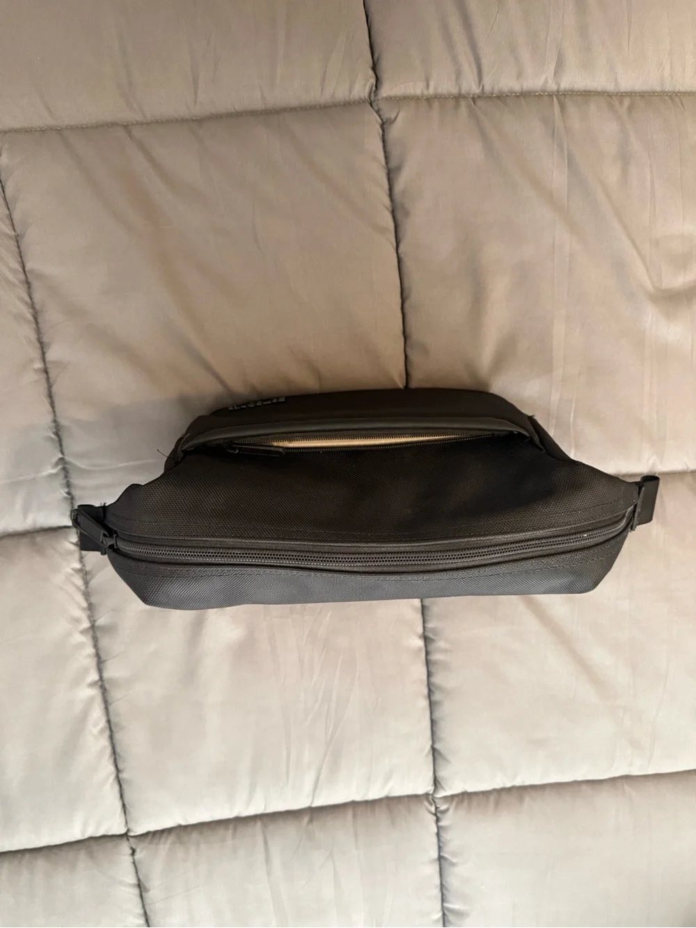 Samsonite Black toiletry bag